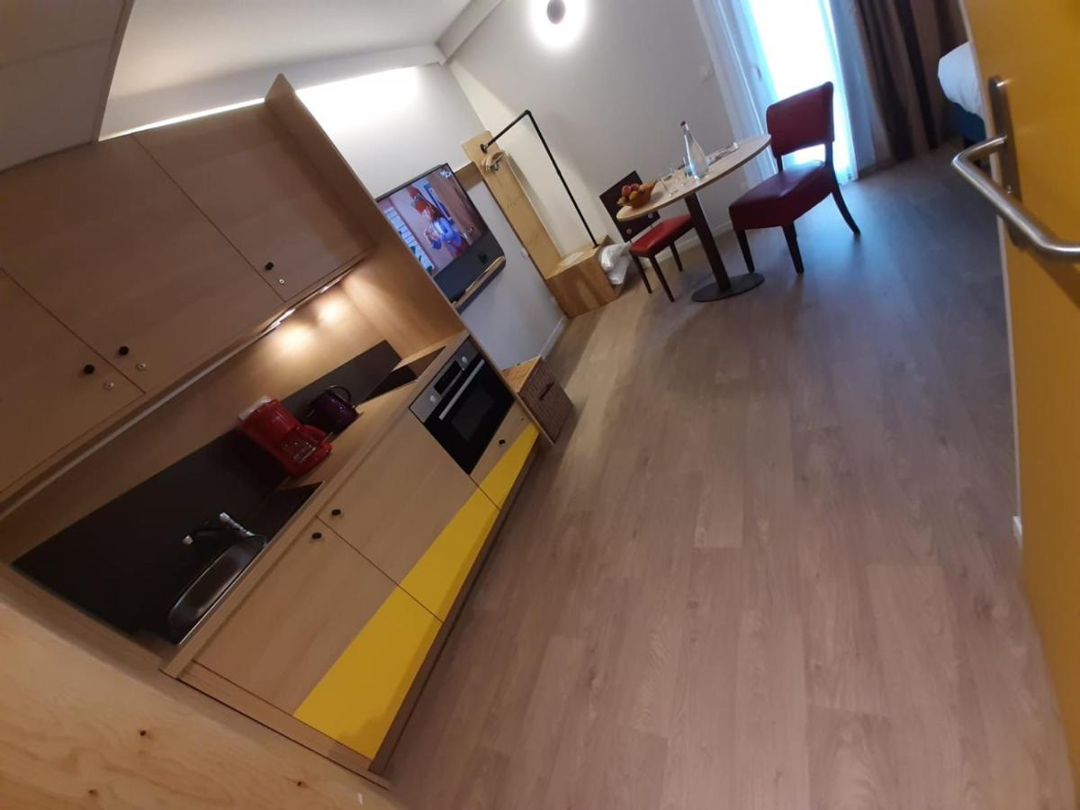 Greet Hotel Castets Coeur Des Landes المظهر الخارجي الصورة